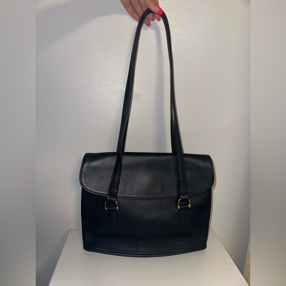 Vintage Coach Equestrian Flap Shopper in Navy!